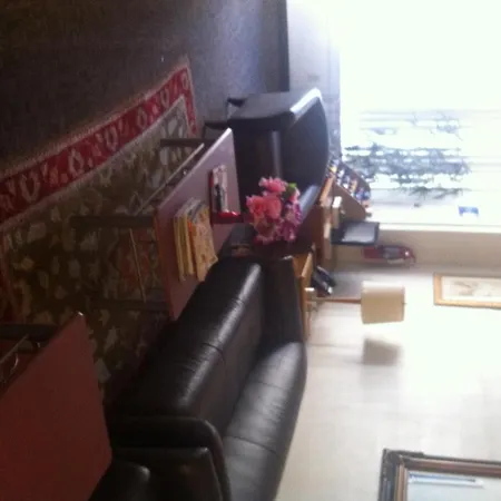 Dc International Hostel 1-2